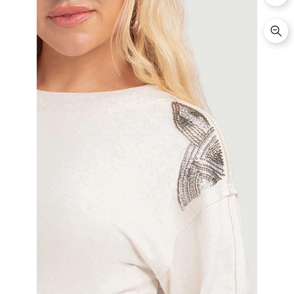 Jessica Simpson Women's Khissa Crewneck Top - Picture 4 of 5